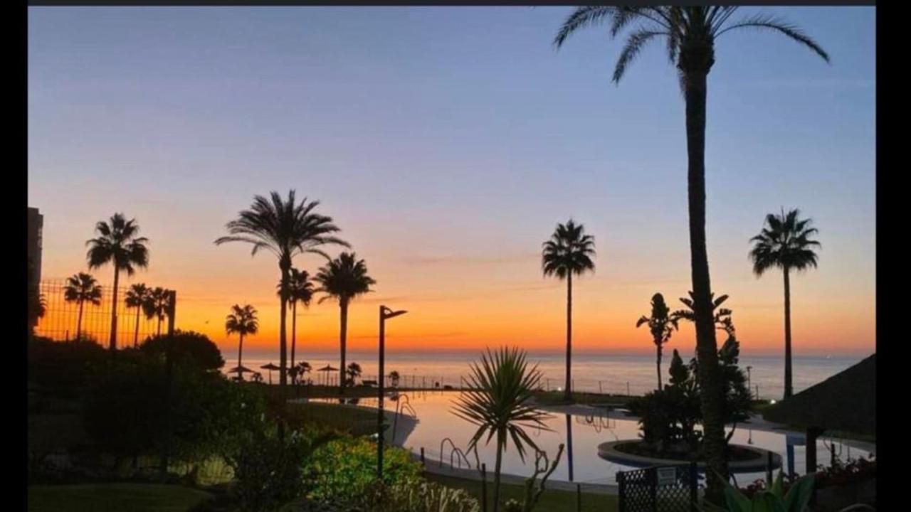 Mi Capricho 3-5 Beachfront- With Sea Views In Costa Del Sol