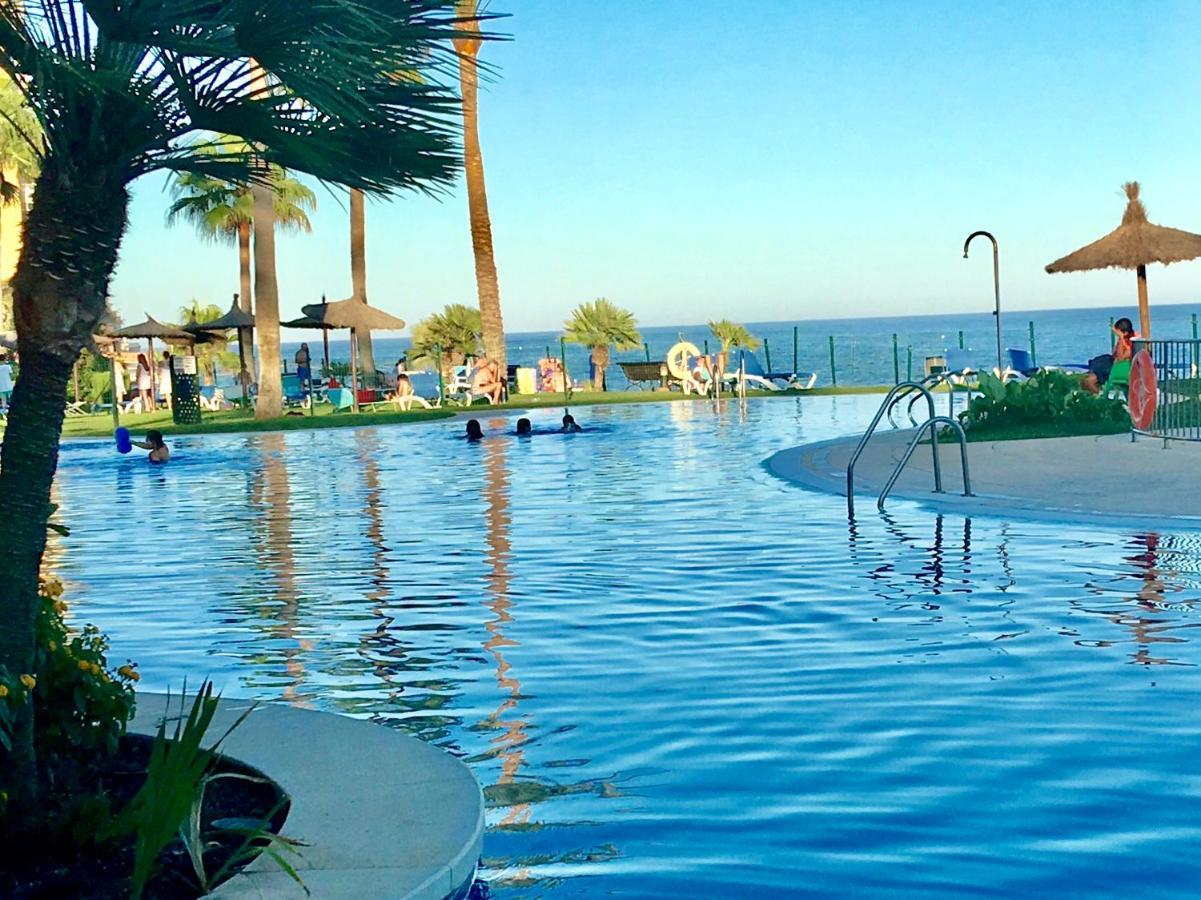 Mi Capricho 3-5 Beachfront- With Sea Views In Costa Del Sol Apartment