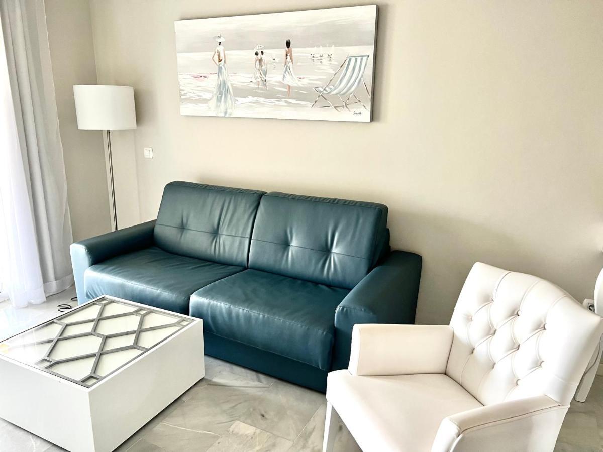 Mi Capricho 3-5 Beachfront- With Sea Views In Costa Del Sol Apartment *