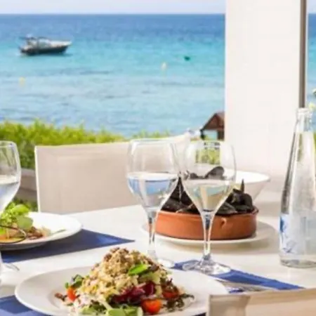 Mi Capricho 3-5 Beachfront- Apartment With Sea Views In Costa Del Sol Sitio de Calahonda Exterior photo