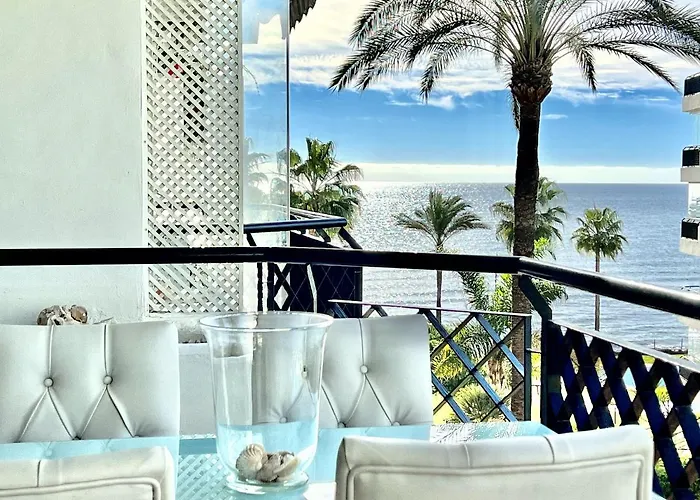 Mi Capricho 3-5 Beachfront- Apartment With Sea Views In Costa Del Sol