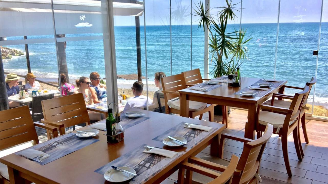 Mi Capricho 3-5 Beachfront- With Sea Views In Costa Del Sol *